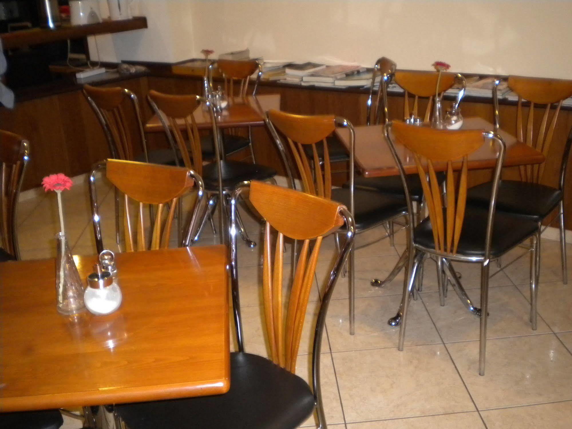 Athens Moka Hotel Екстериор снимка